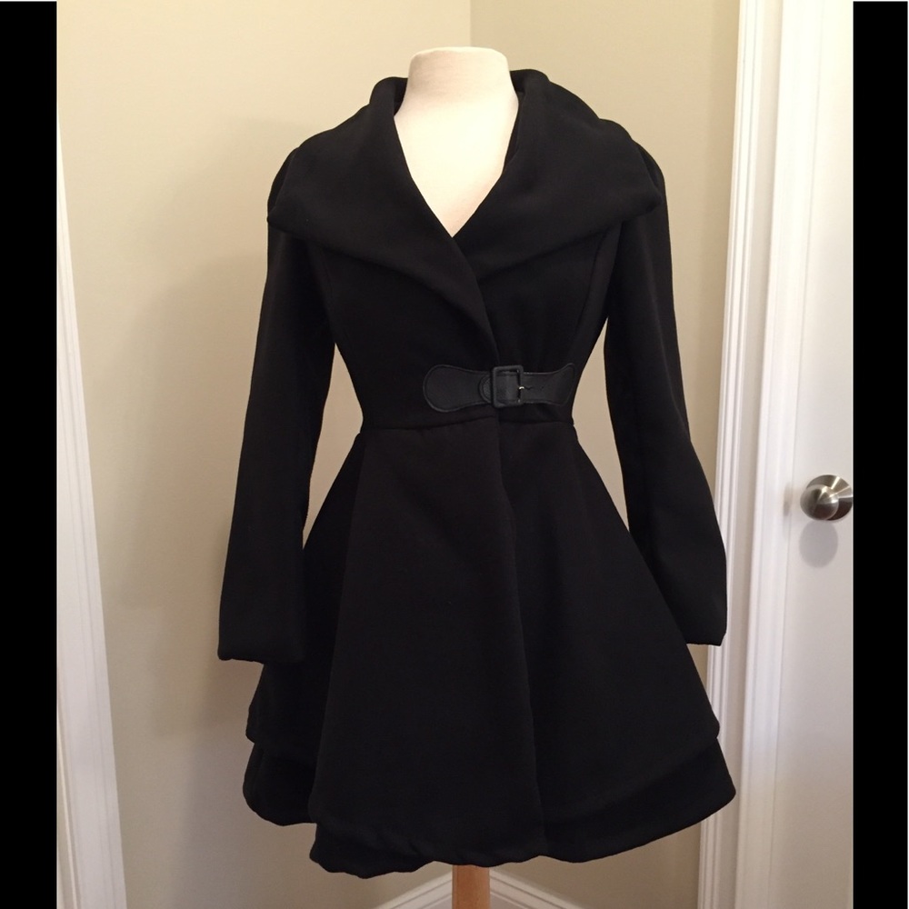Peplum coat